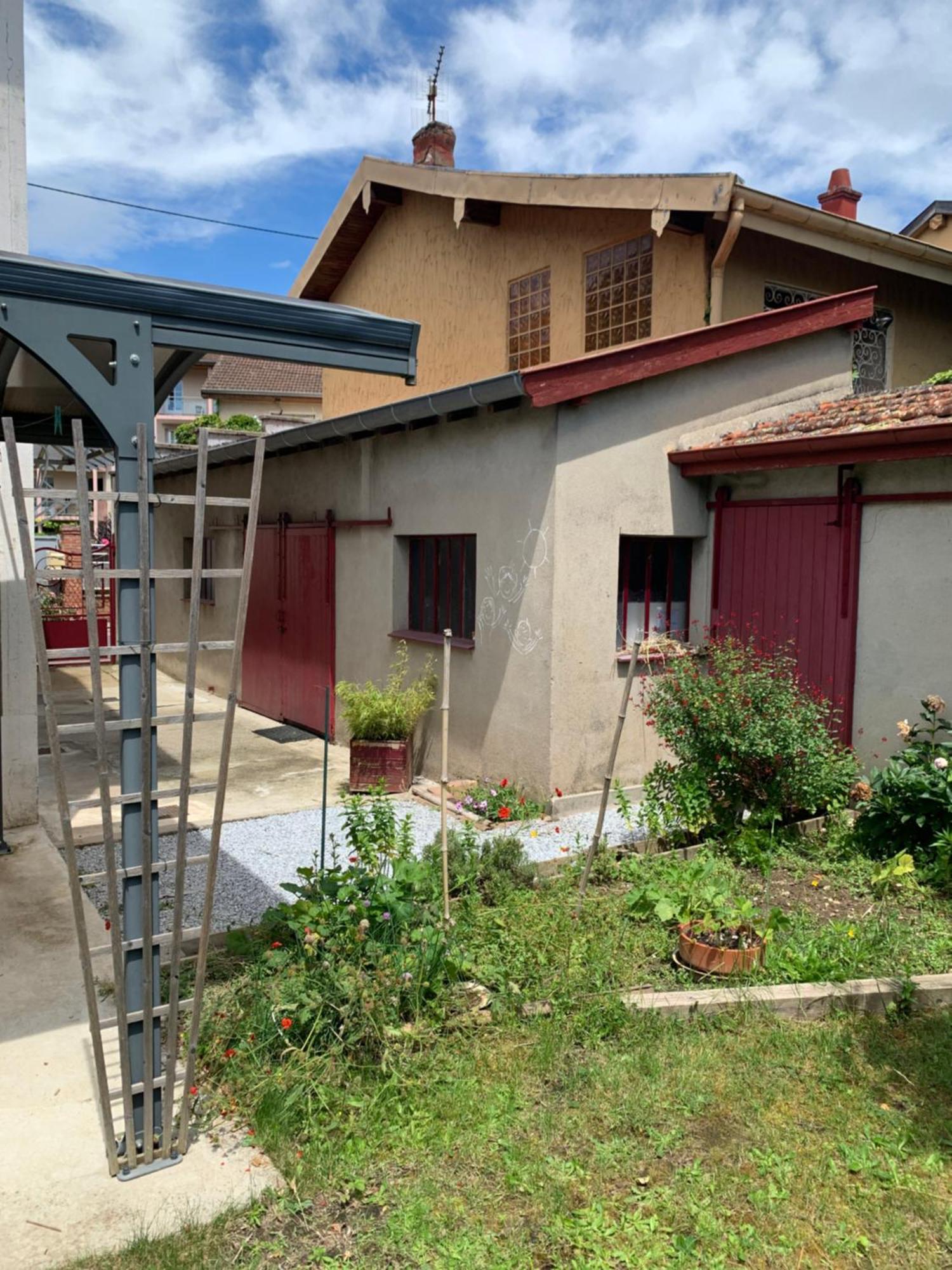 Ibis Rouge Villa Villars-les-Dombes Ngoại thất bức ảnh